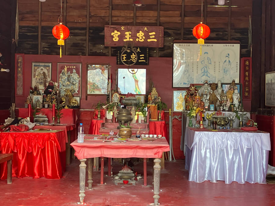 Old Town Lanta Chinese Temple